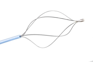 sonda-extratora-de-calculos-em-nitinol-dormia-5328260.jpg